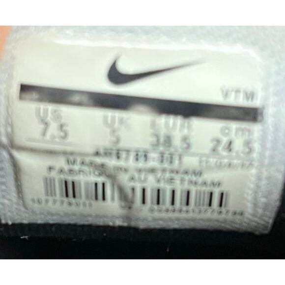 Nike Women's Air Max 270 Running Sneaker Shoes Size 7.5 Black White Trainers - Picture 6 of 6